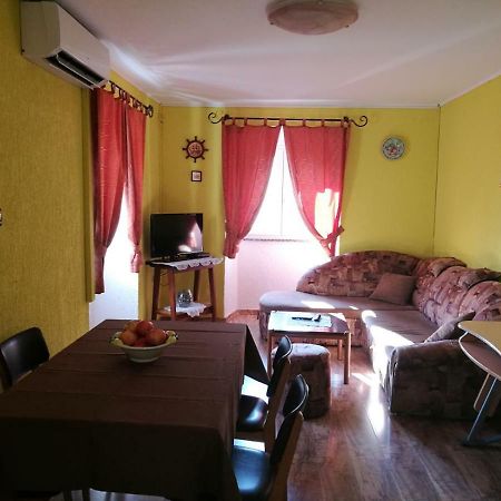 Ferienwohnung Apartman Jadreskic Mošćenička Draga Exterior foto